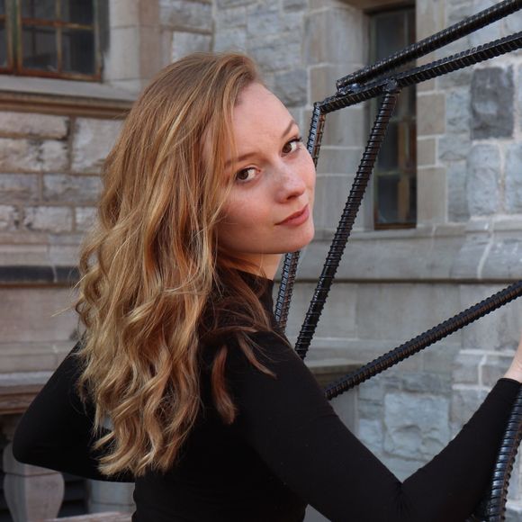 Meet your Posher, Maureen - Picture 1 of 1